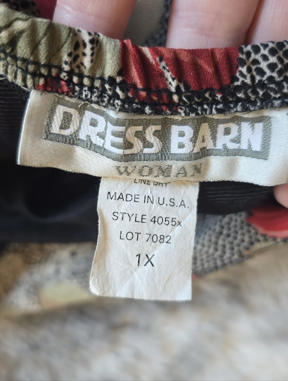 Vintage Dress Barn Floral A-Line Midi Skirt in Red and Cream, Size 1x